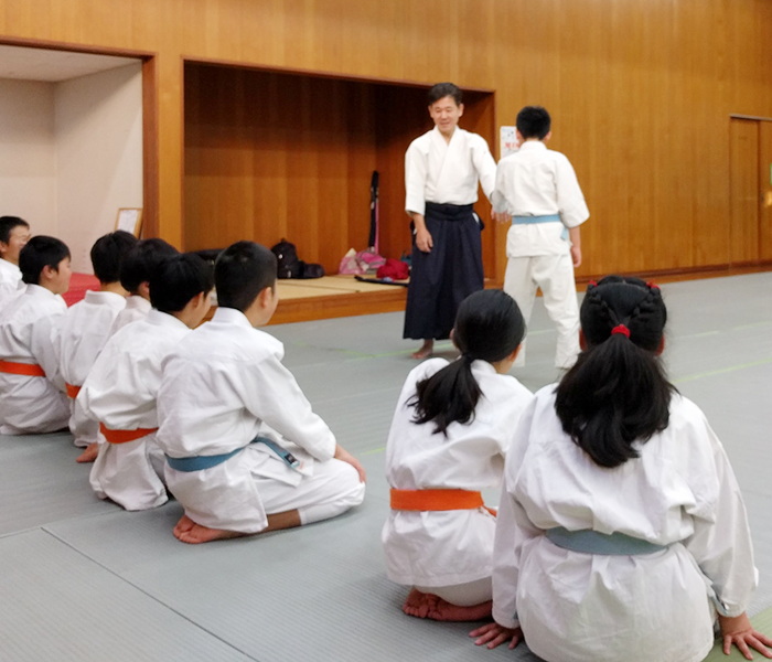 八千代合気会少年部の稽古