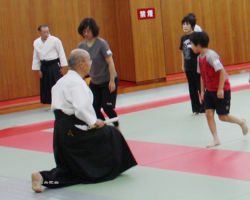 合気道無料体験 受け身の稽古。